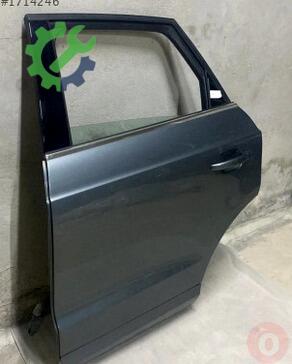 Audi Q3 Kapı 8U0833051B çıkma parça