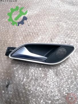 Audi Q3 Kapı Çıtası 8U0839019 çıkma parça