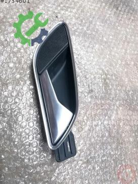 Audi Q3 Kapı Çıtası 8U0839020C çıkma parça