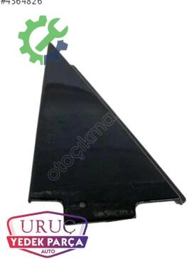 Audi Q3 8U0853273A çıkma parça