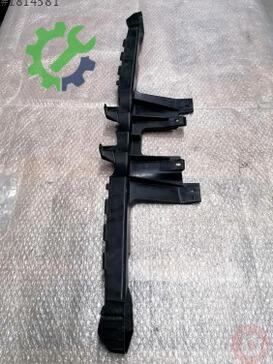 Audi Q3 Tampon Braketi 8U0853692 çıkma parça
