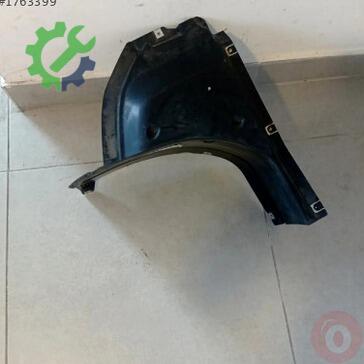 Audi Q3 Davlumbaz 8U0853888 çıkma parça