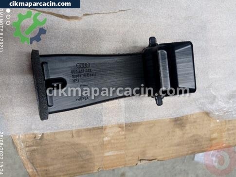 Audi Q3 Orta Konsol çıkma parça