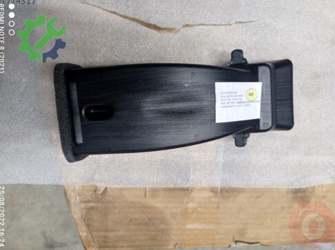 Audi Q3 Orta Konsol 8U0857042 çıkma parça