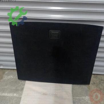Audi Q3 Bagaj 8U0861529A çıkma parça