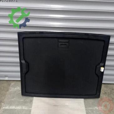 Audi Q3 Bagaj 8U0861529A çıkma parça