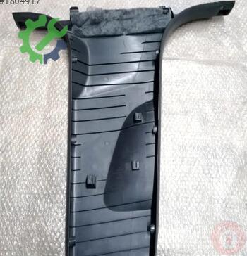 Audi Q3 8U0867239A çıkma parça