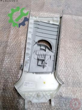 Audi Q3 8U0867243 çıkma parça