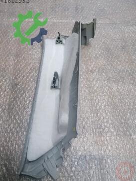 Audi Q3 8U0867288B çıkma parça