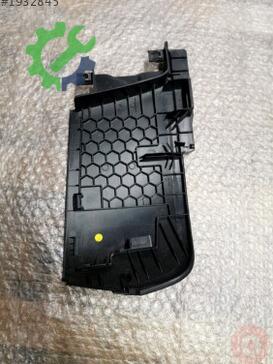 Audi Q3 Direksiyon Bakaliti 8U0867605 çıkma parça