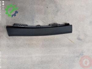 Audi Q3 2012-2014 Çıkma Kapı Döşemesi 8U0868203