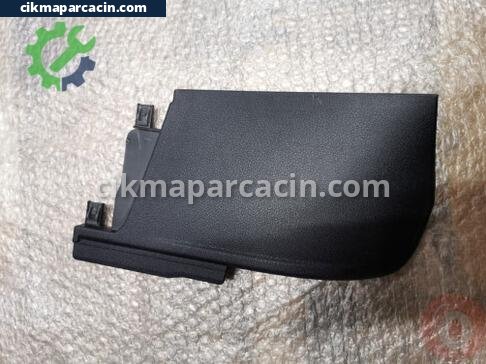Audi Q3 Direksiyon Mili çıkma parça