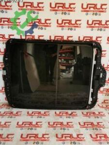 Audi Q3 Orijinal Çıkma Sunroof 8U0877049
