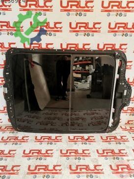Audi Q3 Sunroof 8U0877049 çıkma parça
