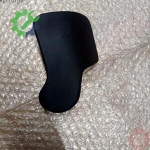 Çıkma Audi Q3 Kaput Açma Kolu 8U1823533