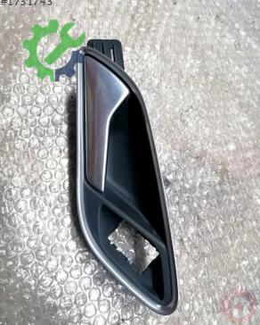 Audi Q3 Kapı Kolu 8U1837019A çıkma parça