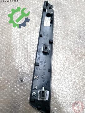 Audi Q3 Kapı Çıtası 8U1853190 çıkma parça