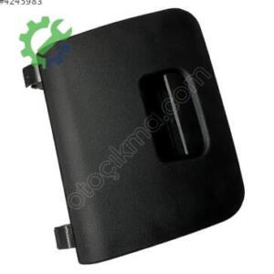 Orta Konsol Audi Q3 2025 Çıkma 8U1863300