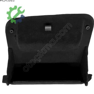 Audi Q3 Orta Konsol 8U1863300 çıkma parça