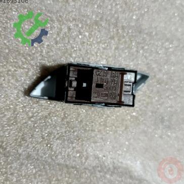 Audi Q3 Elektrik Tesisatı 8U1962107 çıkma parça