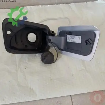 Audi Q2 Depo Kapağı 81A809857 çıkma parça