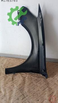 Audi A3 Çamurluk 8V0821106G çıkma parça