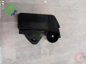 Audi A3 Orijinal Çıkma Çamurluk 8V0853833
