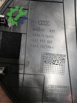 Audi A3 Torpido 8V0857085 çıkma parça