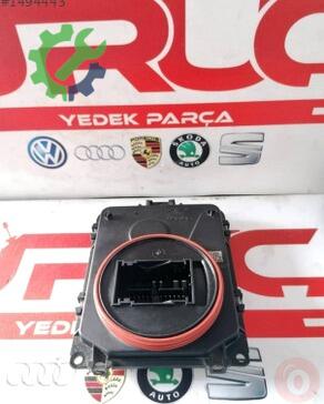 Volkswagen Tiguan Far Beyni 8V0907399B çıkma parça