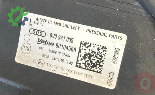 Audi A3 Far 8V0941035 çıkma parça