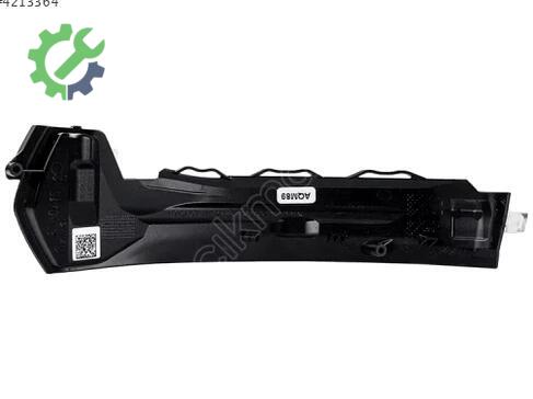 Audi A3 Sinyal 8V0949102 çıkma parça