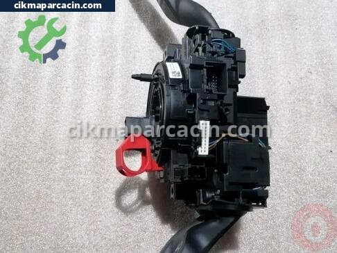 Audi A5 Sinyal Kolu çıkma parça