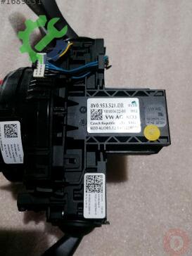 Audi A5 Sinyal Kolu 8V0953521DR çıkma parça