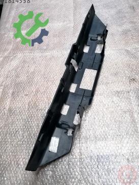 Volkswagen Golf Ön Tampon 8V3807217C çıkma parça
