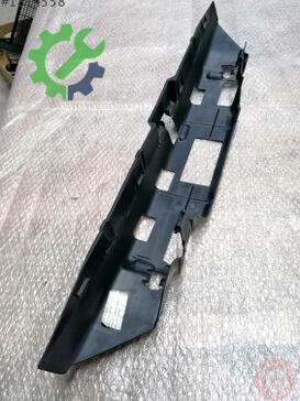 Volkswagen Golf Ön Tampon 8V3807217C çıkma parça