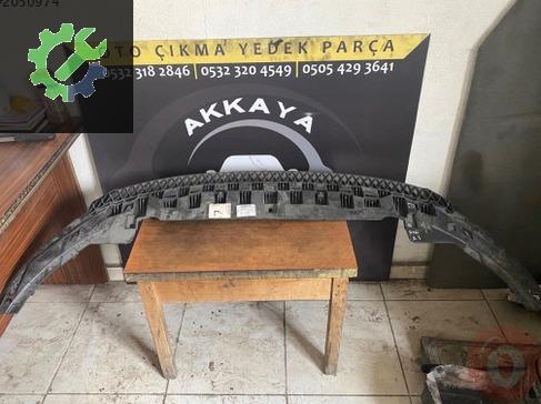 Audi A3 Spoiler 8V3807233 çıkma parça