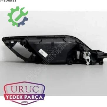 Audi A3 Kapı Kilidi 8V3837019 çıkma parça