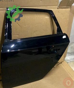 Audi A3 Kapı 8V4833051B çıkma parça