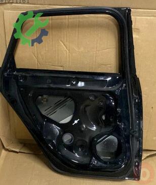 Audi A3 Kapı 8V4833051B çıkma parça