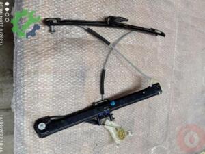Audi A3 Orijinal Çıkma Cam Motoru 8V4837461
