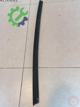 Audi A3 Kapı Çıtası 8V4837479 çıkma parça