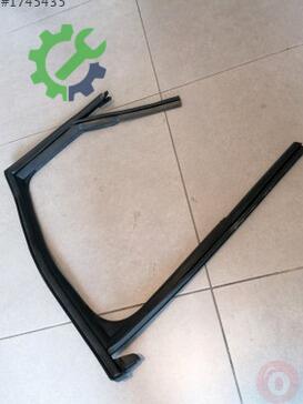 Audi A3 Kapı Çıtası 8V4839439B çıkma parça