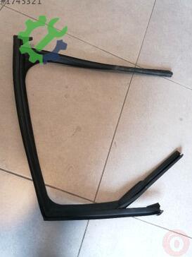 Audi A3 Kapı Çıtası 8V4839440D çıkma parça