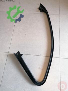 Audi A3 Kapı Çıtası 8V4867609 çıkma parça