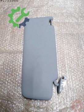 Audi A3 Güneşlik 8V5857551R çıkma parça