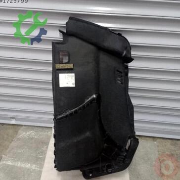 Audi A3 Bagaj 8V5863887 çıkma parça