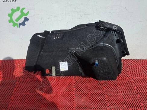 Audi A3 Bagaj 8V5863887AM çıkma parça