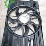 Audi A4 2022 Çıkma Fan Motoru 8W0121207B