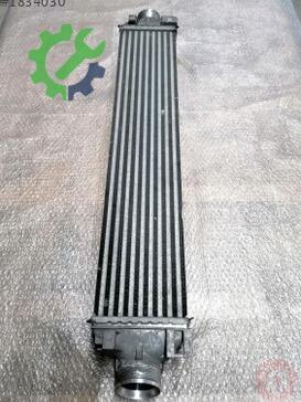 Audi A4 Intercooler 8W0145805E çıkma parça