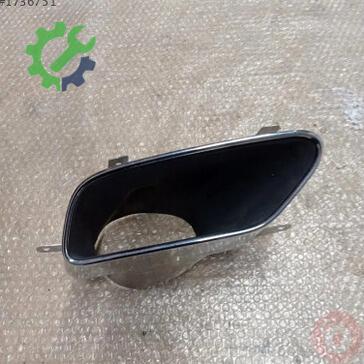 Audi A4 Egzoz Ucu 8W0253825E çıkma parça